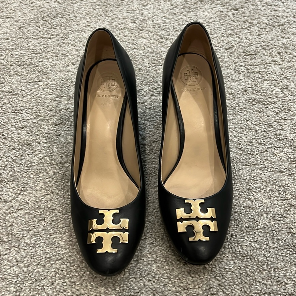 Tory Burch block heels (size 8M)